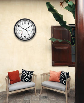 45MinST silent quartz movement ensures quiet operation in living spaces.