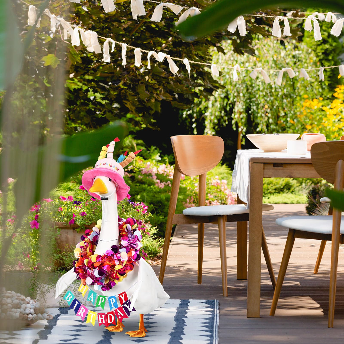 Abbylike Versatile birthday decor, enhances garden parties
