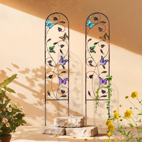aboxoo ornate-leaf-curl-design adds visual interest to borders.
