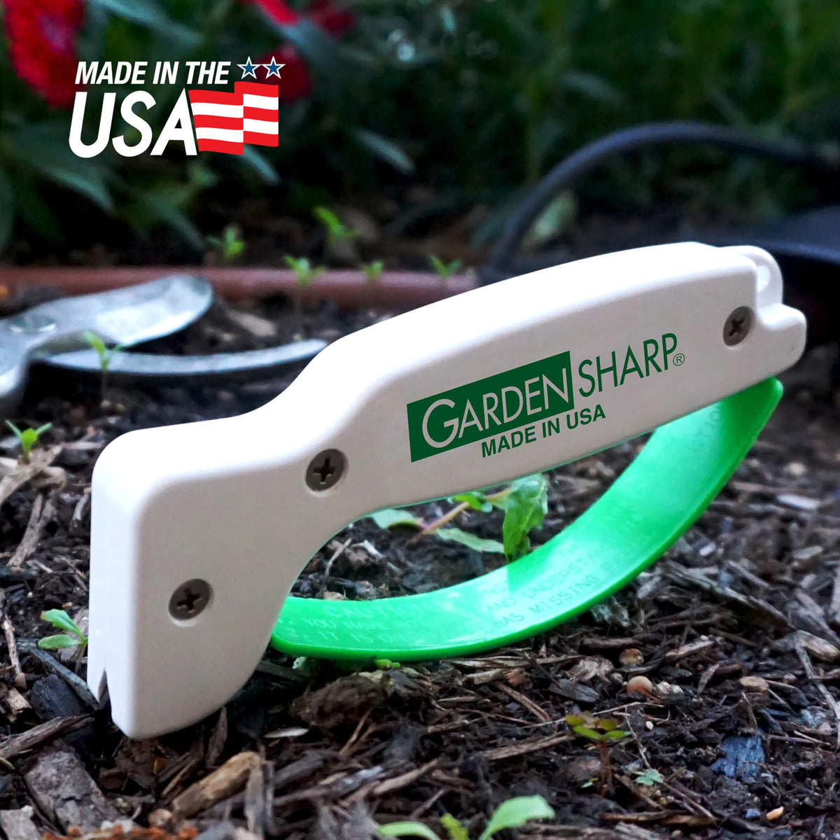 ACCUSHARP limb loppers edge renewal for durable pruning.