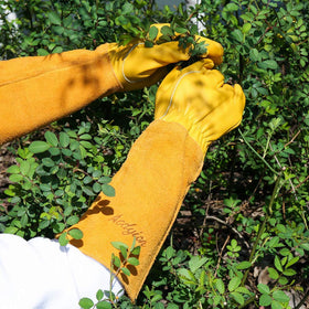 Acdyion Thorn Proof Gloves unisex fit suits any hand size for comfort