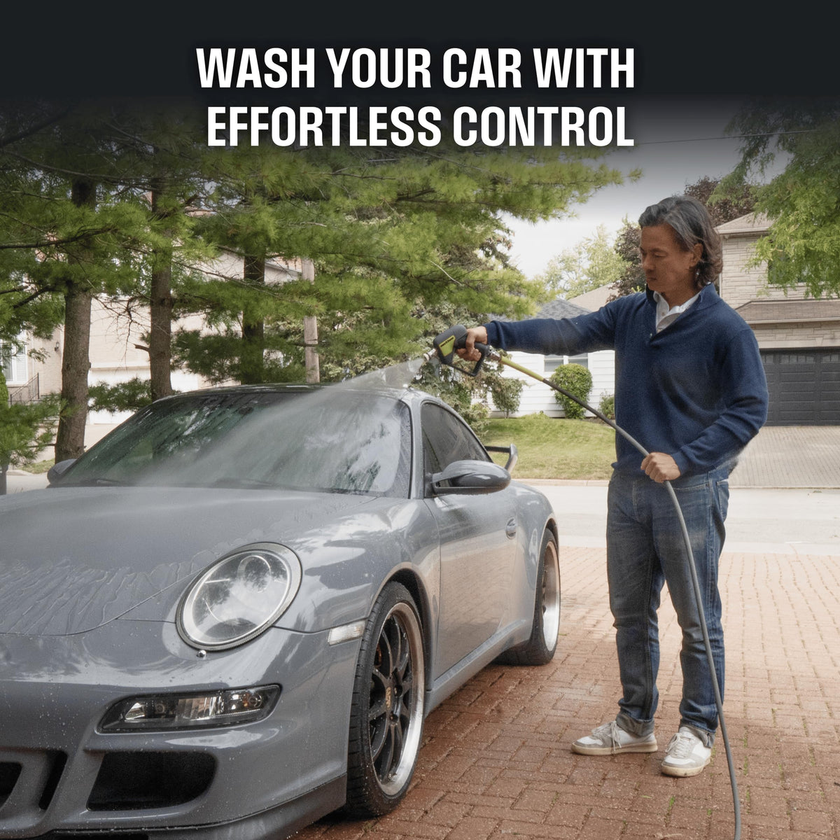 Active Swivel Gun foam cannon-ready design for enhanced detailing