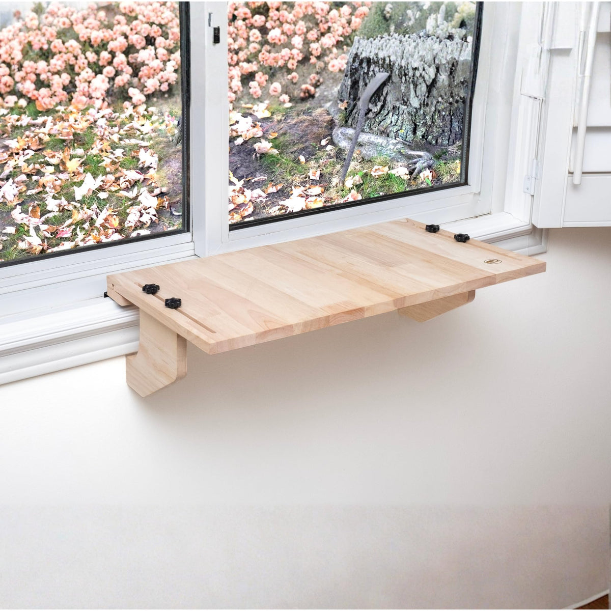 AD Furnishes SillMate measures 21.25 inches wide to fit many windows.