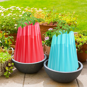 Adnee durable plastic close-up highlights heavy-duty design.