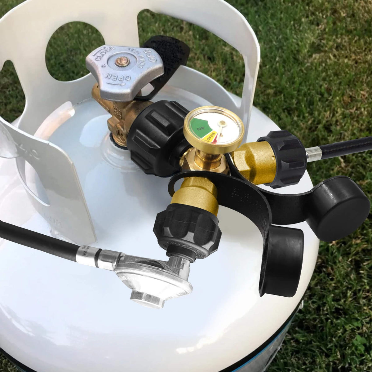 Aekops propane splitter highlighting solid brass construction and longevity