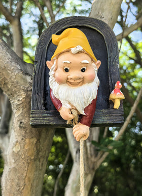 Ahbuohe Gnome Face Garden Decor for patio offers versatile placement ideas