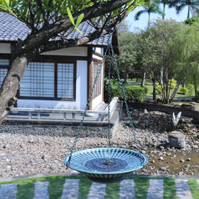 AIHAOKAN multi-use basin doubles as bird feeder