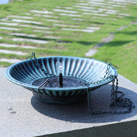 AIHAOKAN durable metal construction withstands outdoor use