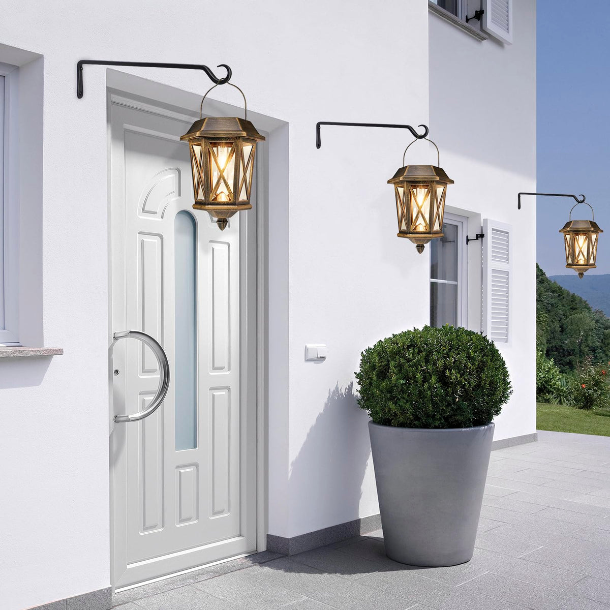 AILIN YELOKIE matte finish hardware enhances walls, wood panels, or fence posts.