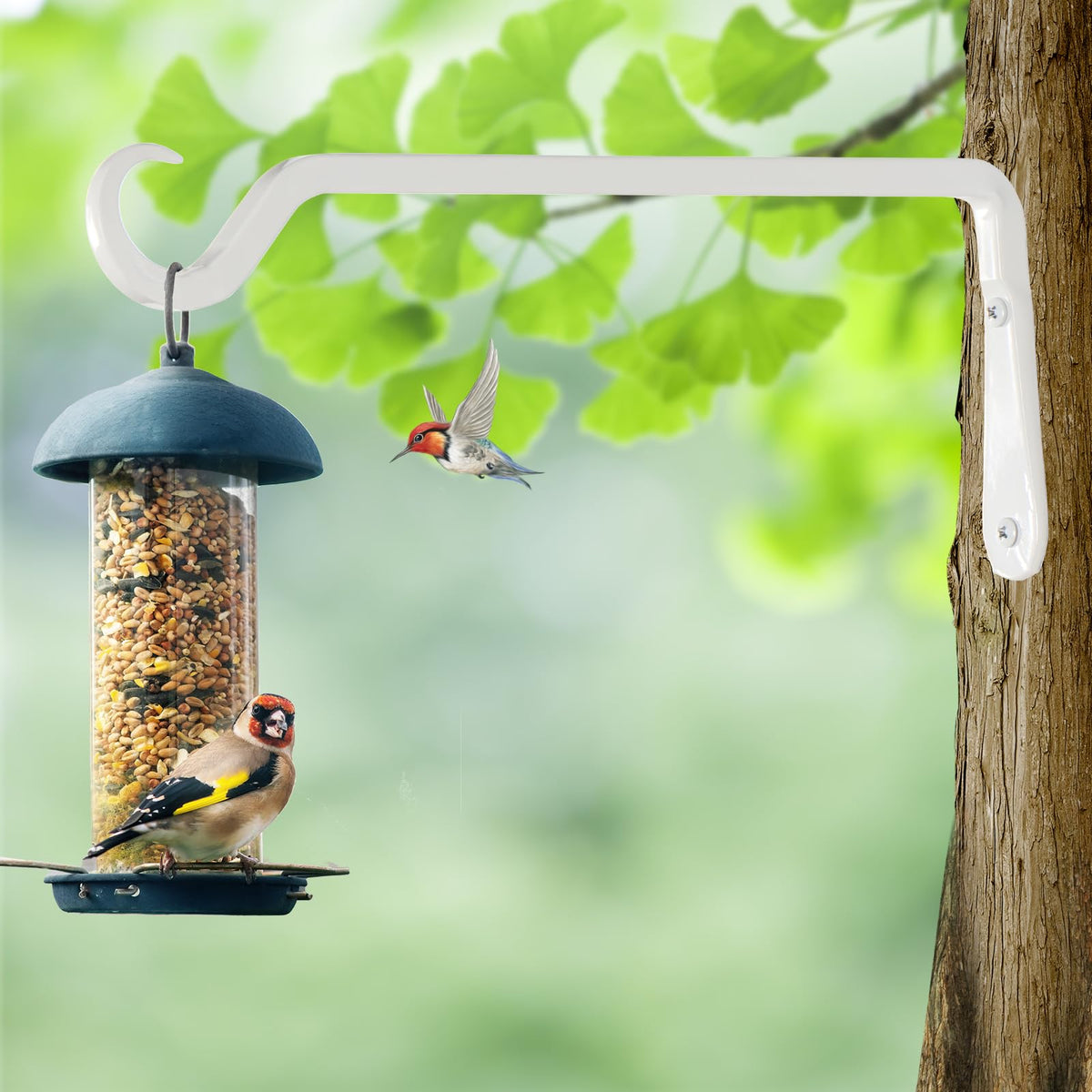 Rust-resistant steel hook delivering year-round indoor and outdoor durability.