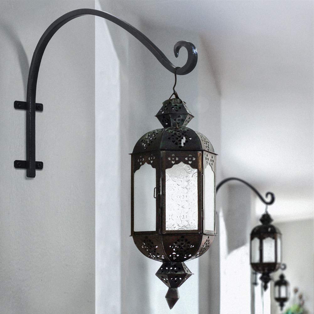 AJART flower pot hanger ideal for hanging baskets and florals.
