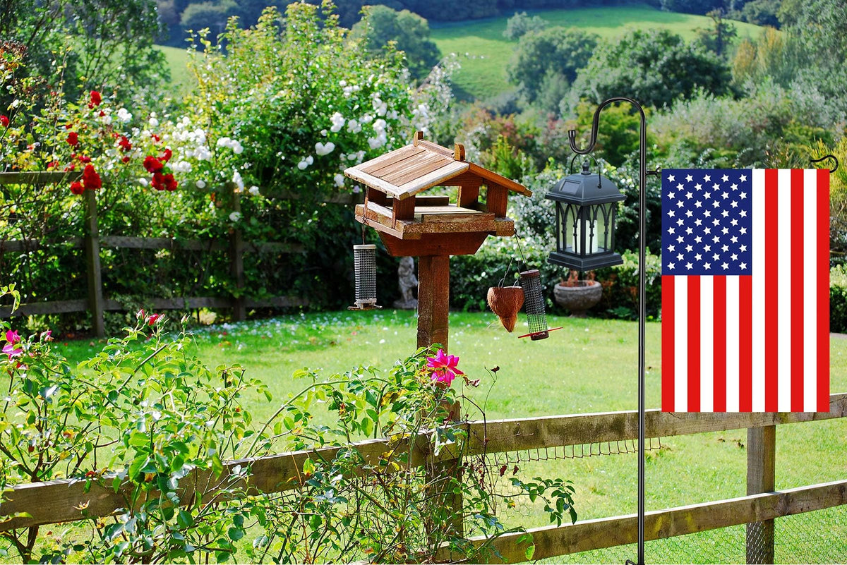 Akeydeco rust proof metal flag pole for weather resistance