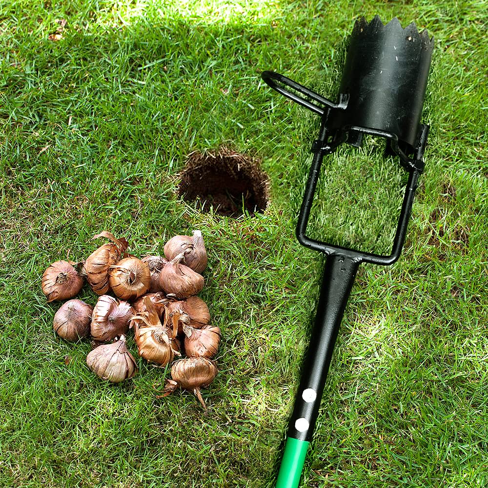 Altdorff heavy-duty iron tool with powder coating resists rust outdoors
