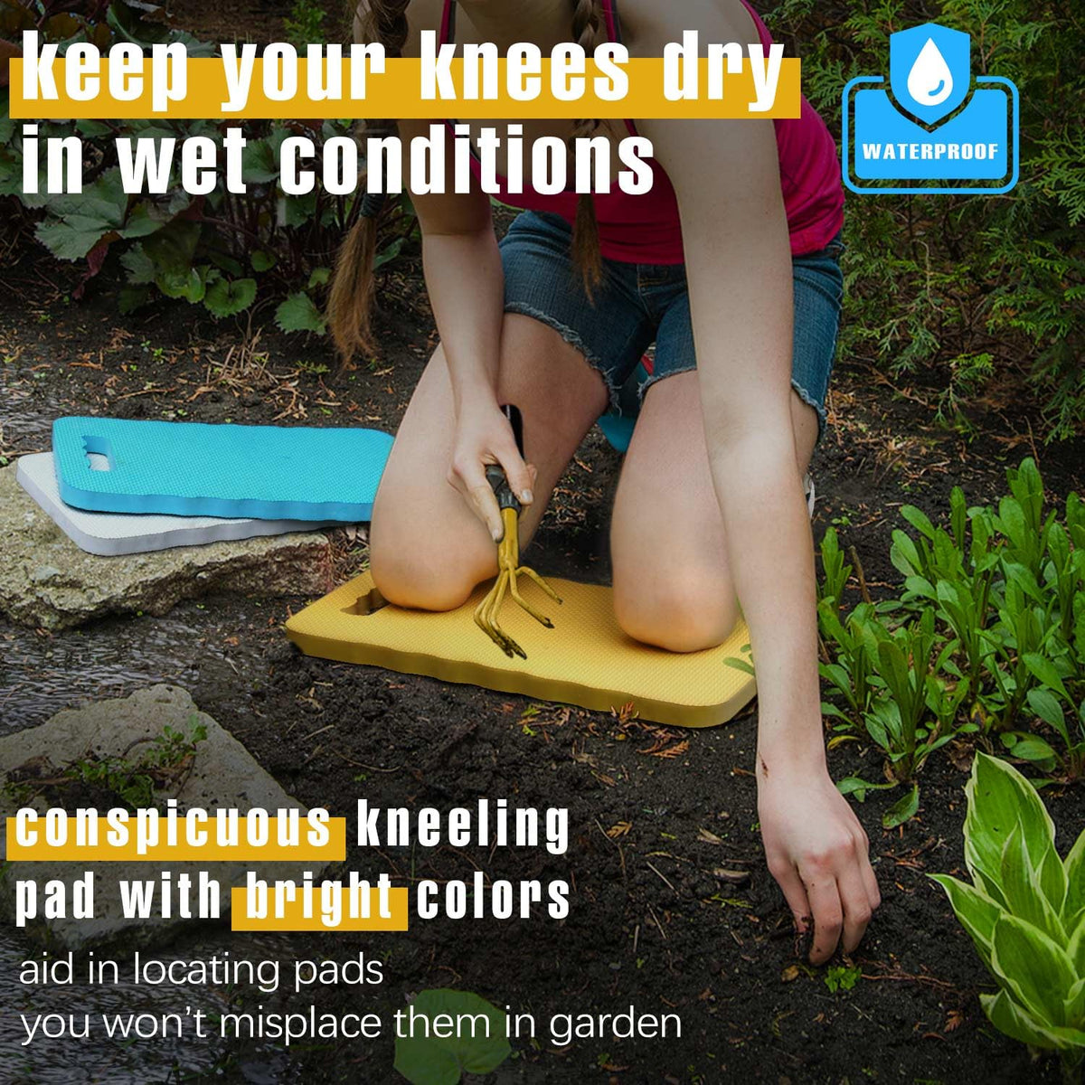 Altdorff kneeling pad close-up showing waterproof foam and textured surface.