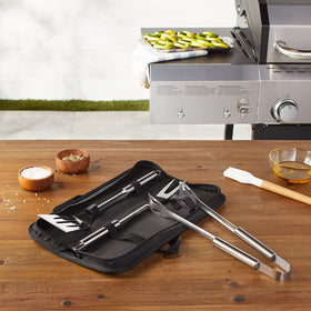 Amazon Basics grill fork with sturdy stainless steel handles for confident flipping and serving.