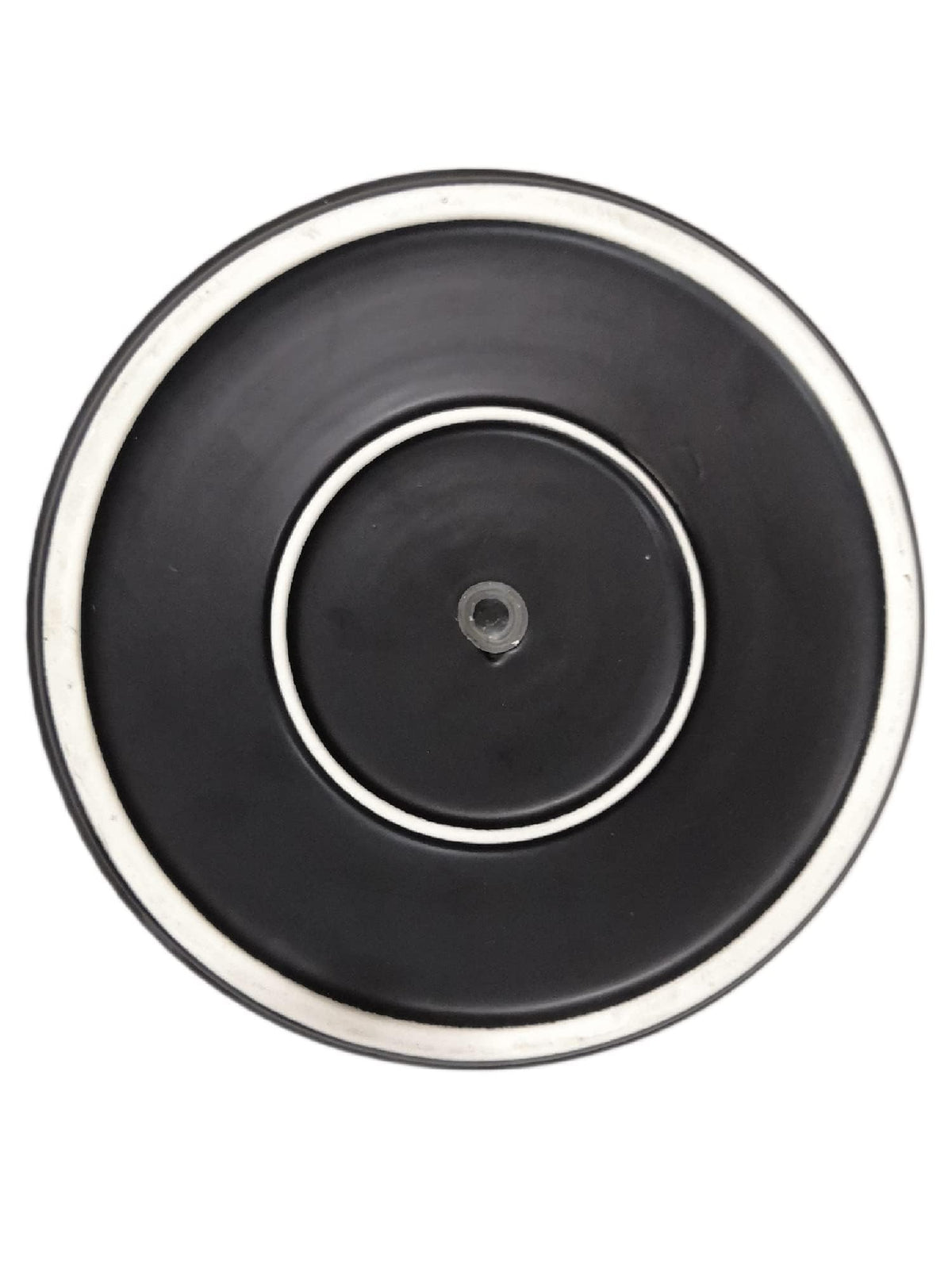 Amazon Basics planter with rubber plug for moisture control options.