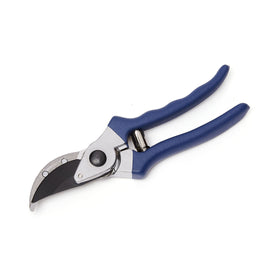 Amazon Basics sap-draining grooved design helps keep cuts clean during pruning.