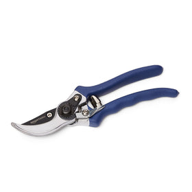 Amazon Basics pruning shears steel blade designed for durable performance.