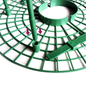 ANDES strawberry plant rack elevates berries for better air circulation and sun exposure.