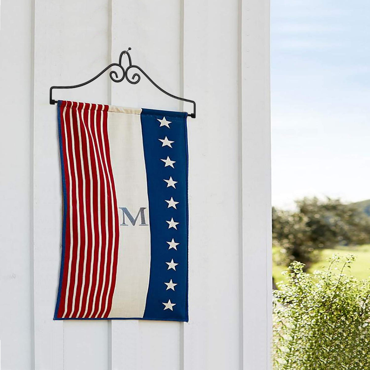 Includes one wrought iron garden flag hanger for simple setup.