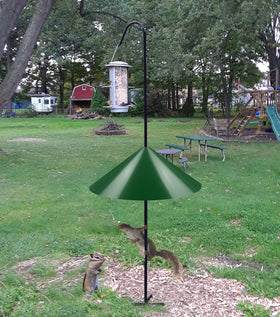 Ansionsol squirrel blocker is a thoughtful gift idea for bird watchers and gardeners.