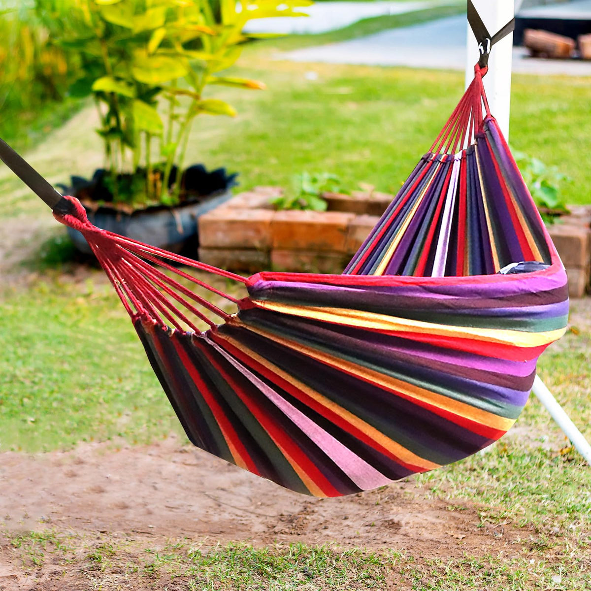 ANYOO 660-lb weight capacity supports two adults with comfort.
