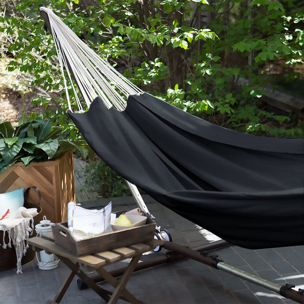 ANYOO hammock provides easy indoor or outdoor relaxation on any stand.