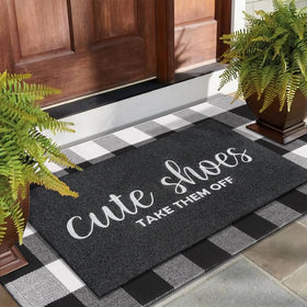 AOAOPQ absorbent-entry-mat catches dirt, helping keep floors cleaner.