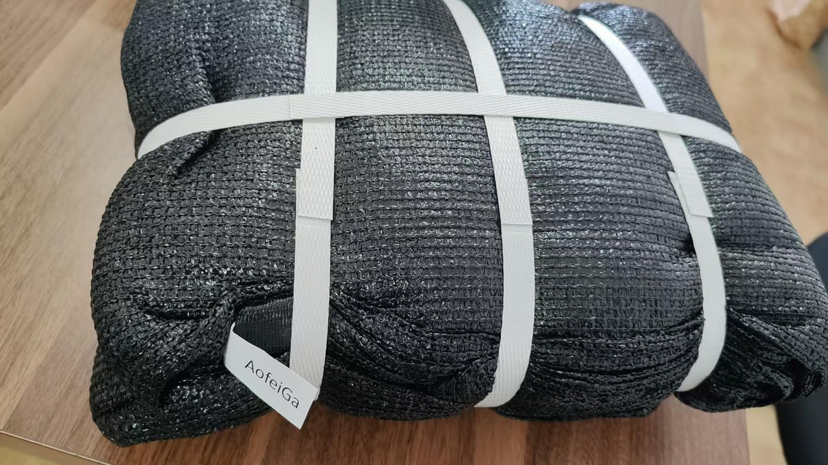 AofeiGa privacy screen installation with cable ties for quick setup