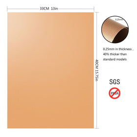Closeup of Aoocan copper grill mat; copper color and heat resistance shown.