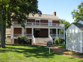Residential and commercial use of AOOCY No Soliciting Sign for privacy
