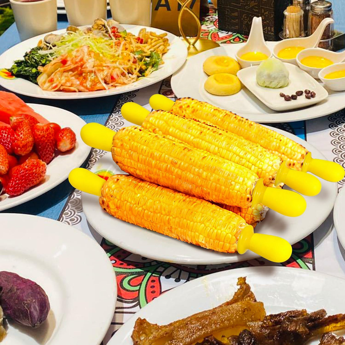 Aqringo picnic and barbecue-friendly corn skewers for easy serving.