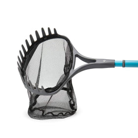 Aquascape Pond Shark Net 60-inch telescoping handle extends reach to deep ponds.