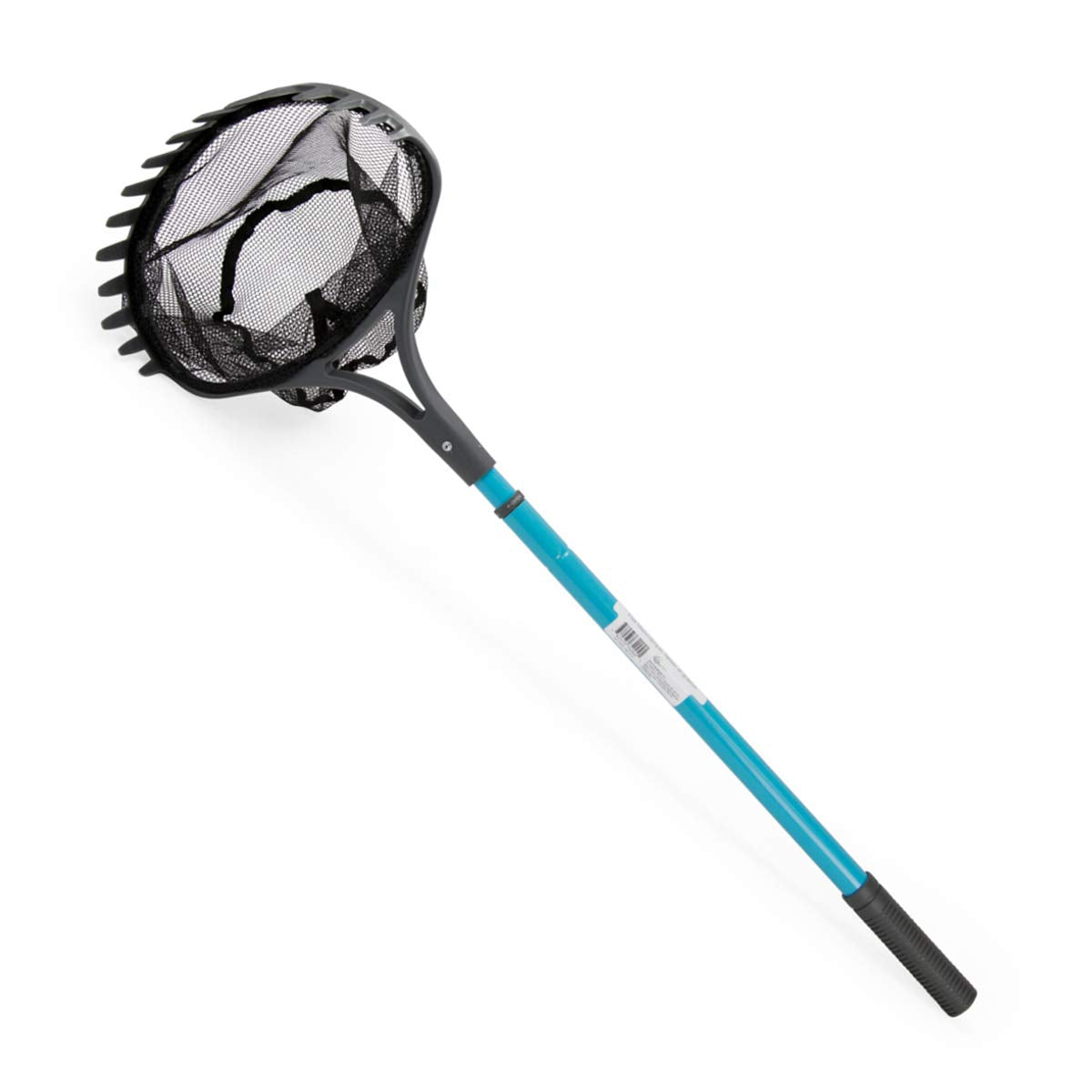 Aquascape Pond Shark Net integrated rake isolates algae and debris for quick cleaning.