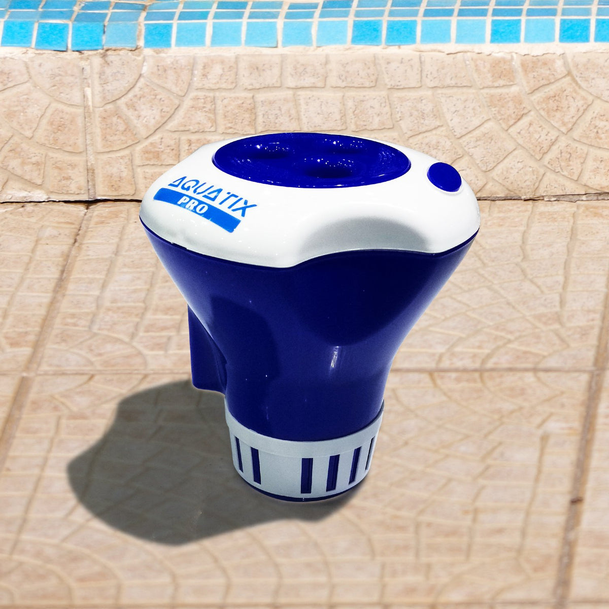 Aquatix Pro easy-clean design simplifies long-term pool upkeep.