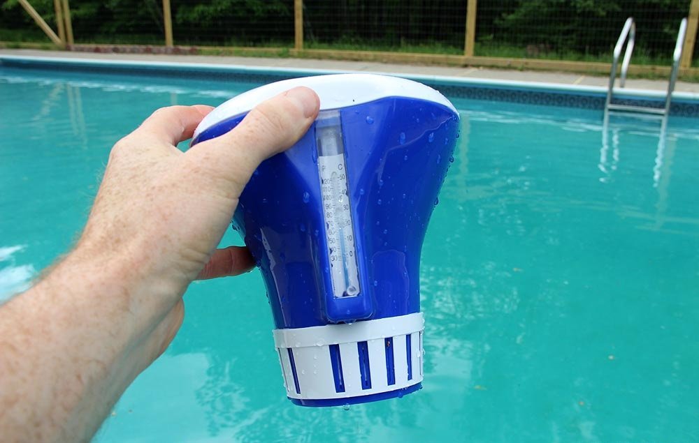 Aquatix Pro spa-friendly floater suits hot tubs and spas.