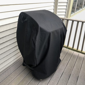 Arcedo wind-tight design keeps the cover in place during gusts.