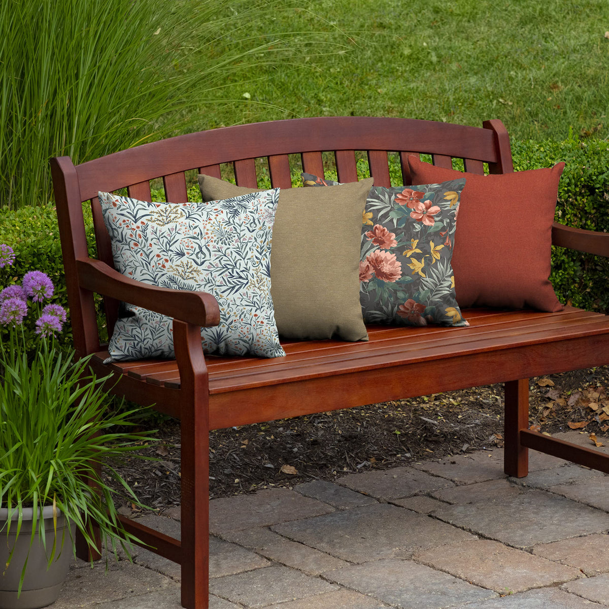 UV protection helps Arden Selections colors stay vivid on sunny patios