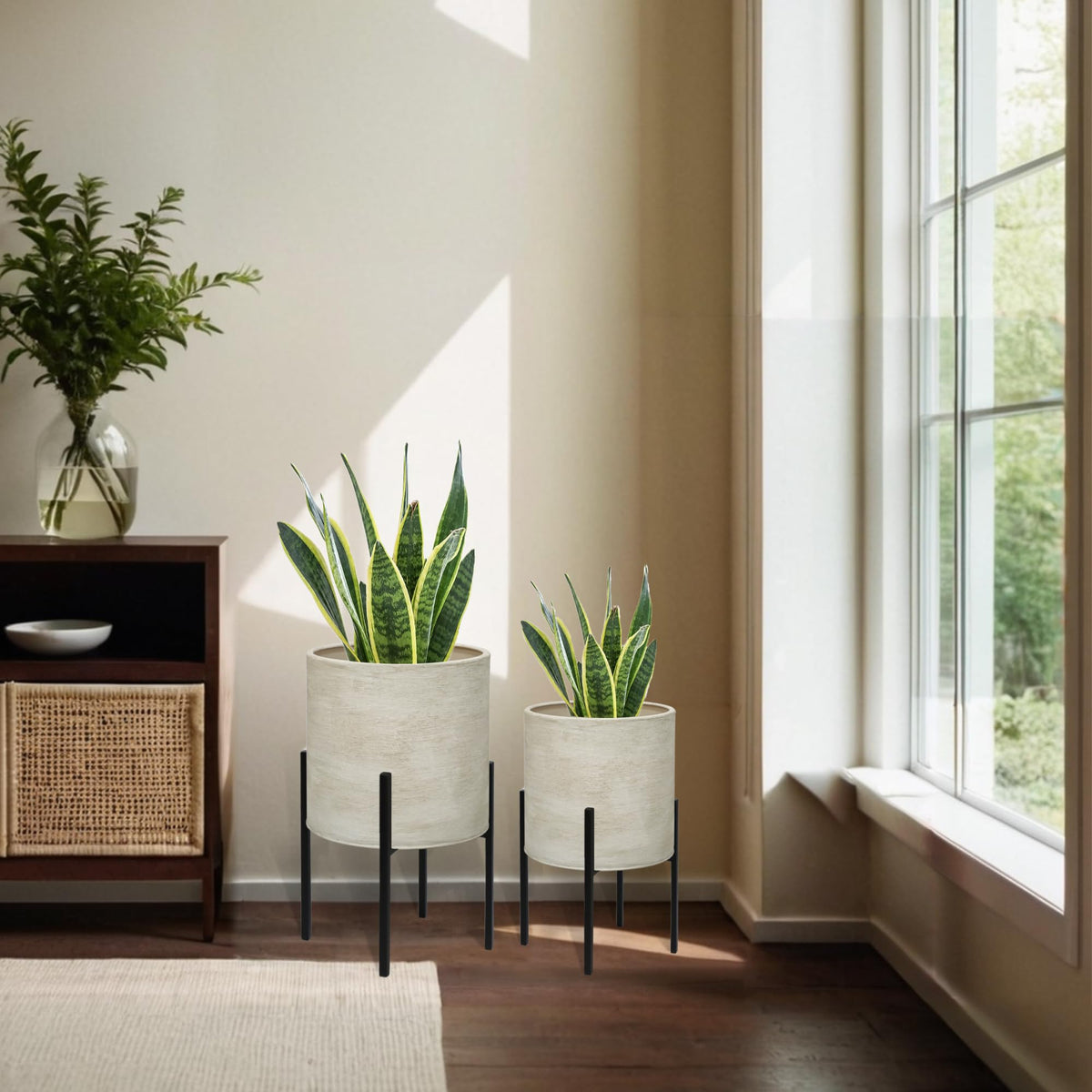 ARNIS indoor-outdoor plant pot versatile for home or balcony use.