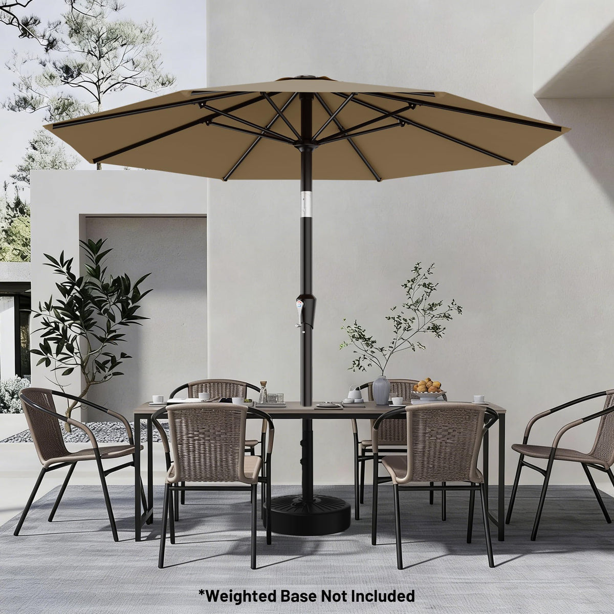 AreShark water-resistant polyester fabric stands up to sun and rain.