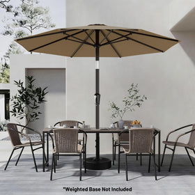 AreShark water-resistant polyester fabric stands up to sun and rain.