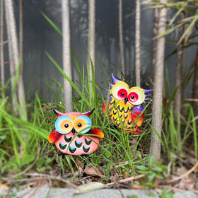 ARTCOS small owl stake side view highlighting compact footprint.