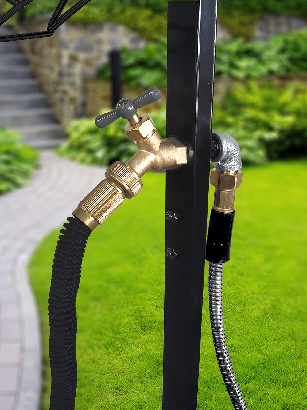 Artigarden detachable bracket enabling easy assembly without wall mounting.