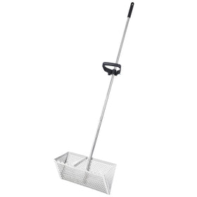 AshKiz Sand Flea Rake with a 16-inch drain screen for efficient beach digging and shell gathering.