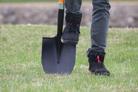 AshmanOnline shovel features sharp blade for penetrating hard soil.