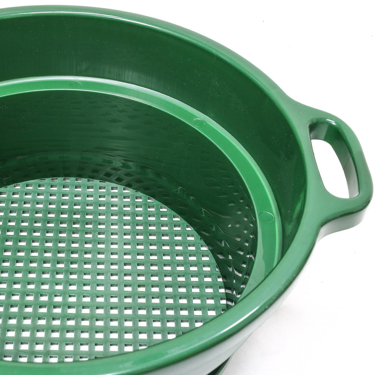 ASR Outdoor Deep Stacking green plastic sifter in outdoor use
