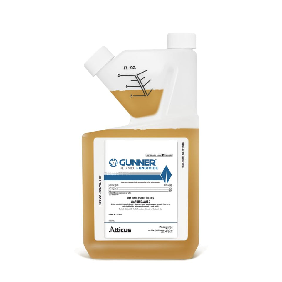 Atticus Gunner 14.3 MEC bottle pour demonstrates easy mixing for quick spray.