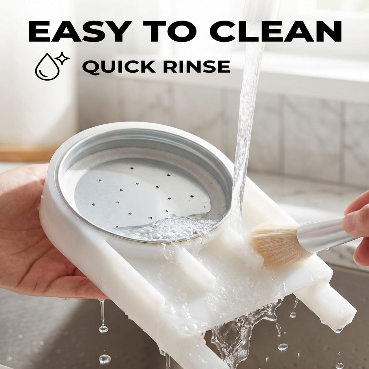 AukBeeFun easy-clean design simplifies refills and hive maintenance