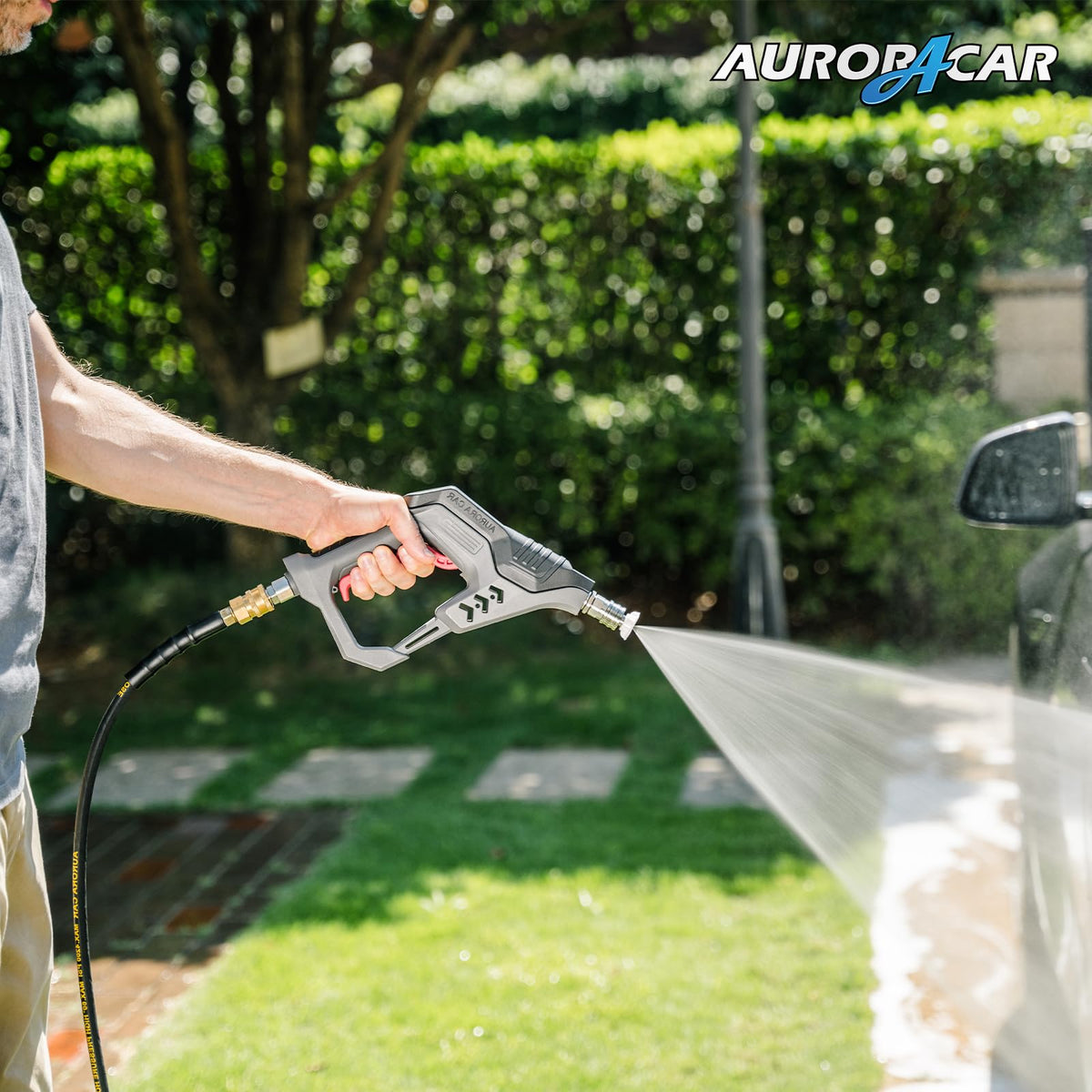 Aurora Car packaging shows included connectors for quick setup