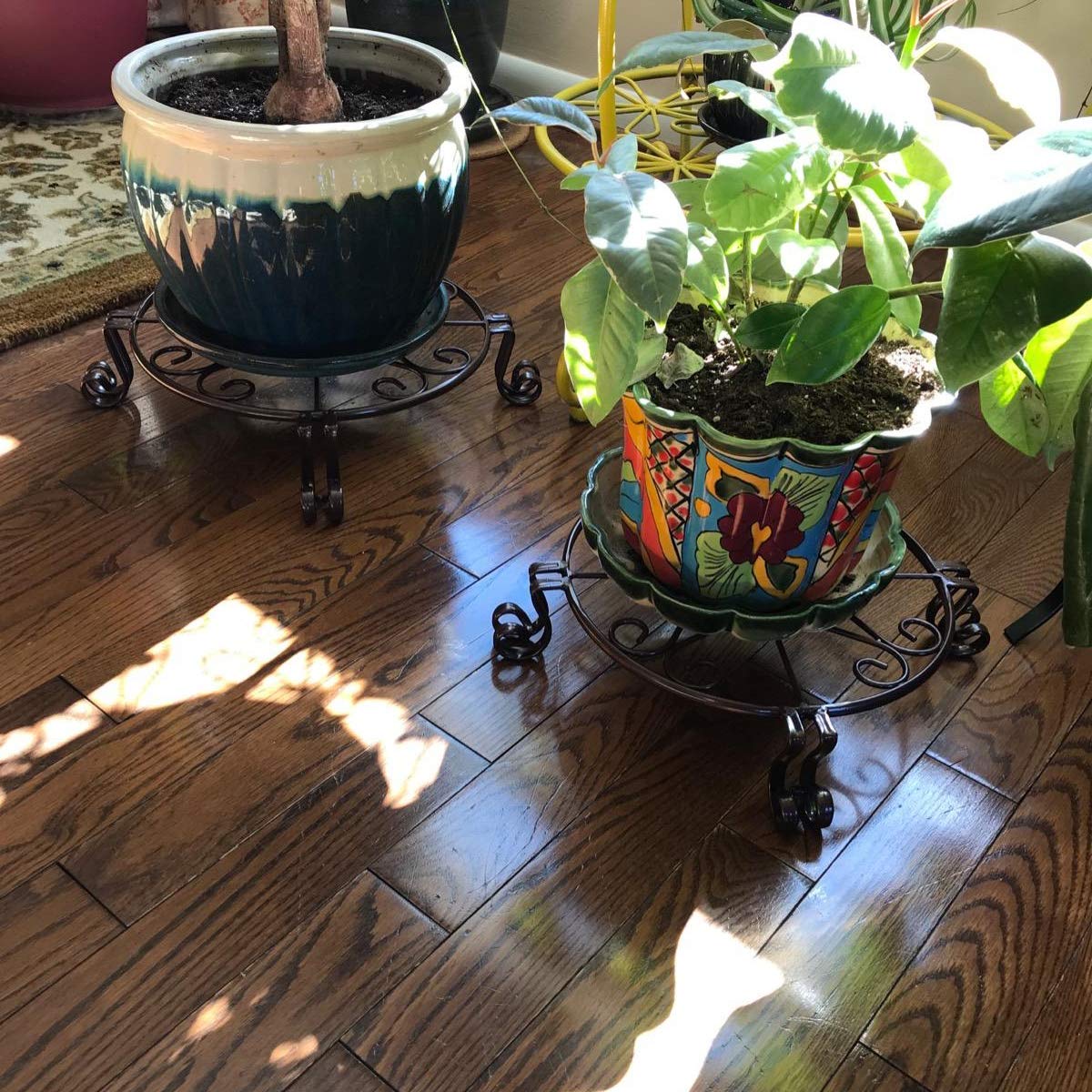 Autopromake black plant stand suits outdoor décor and stable pot display.